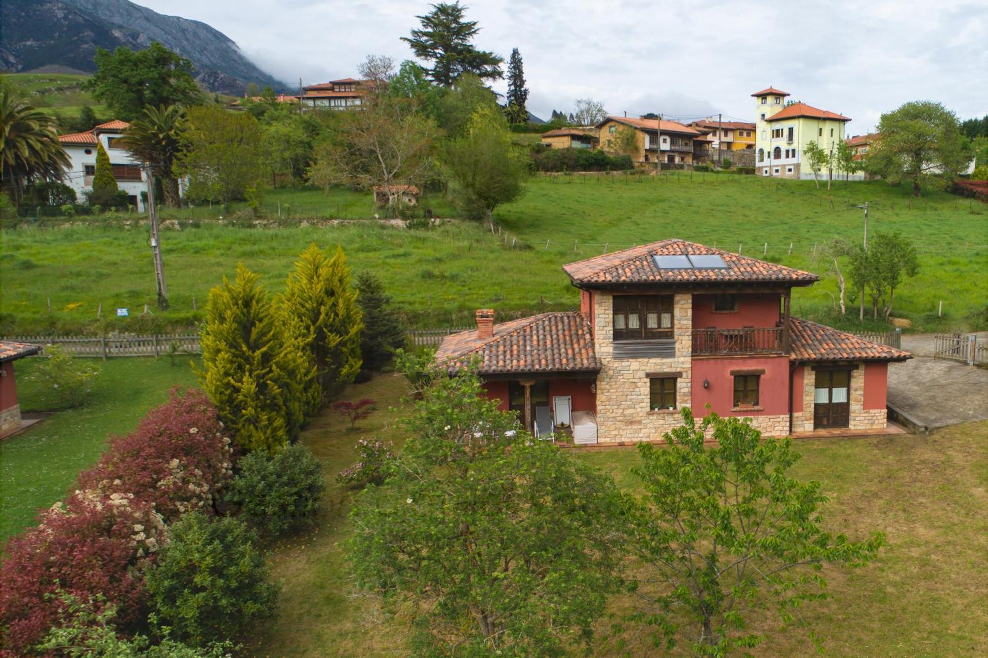 La Coqueta Del Sueve Villa Arriondas Buitenkant foto