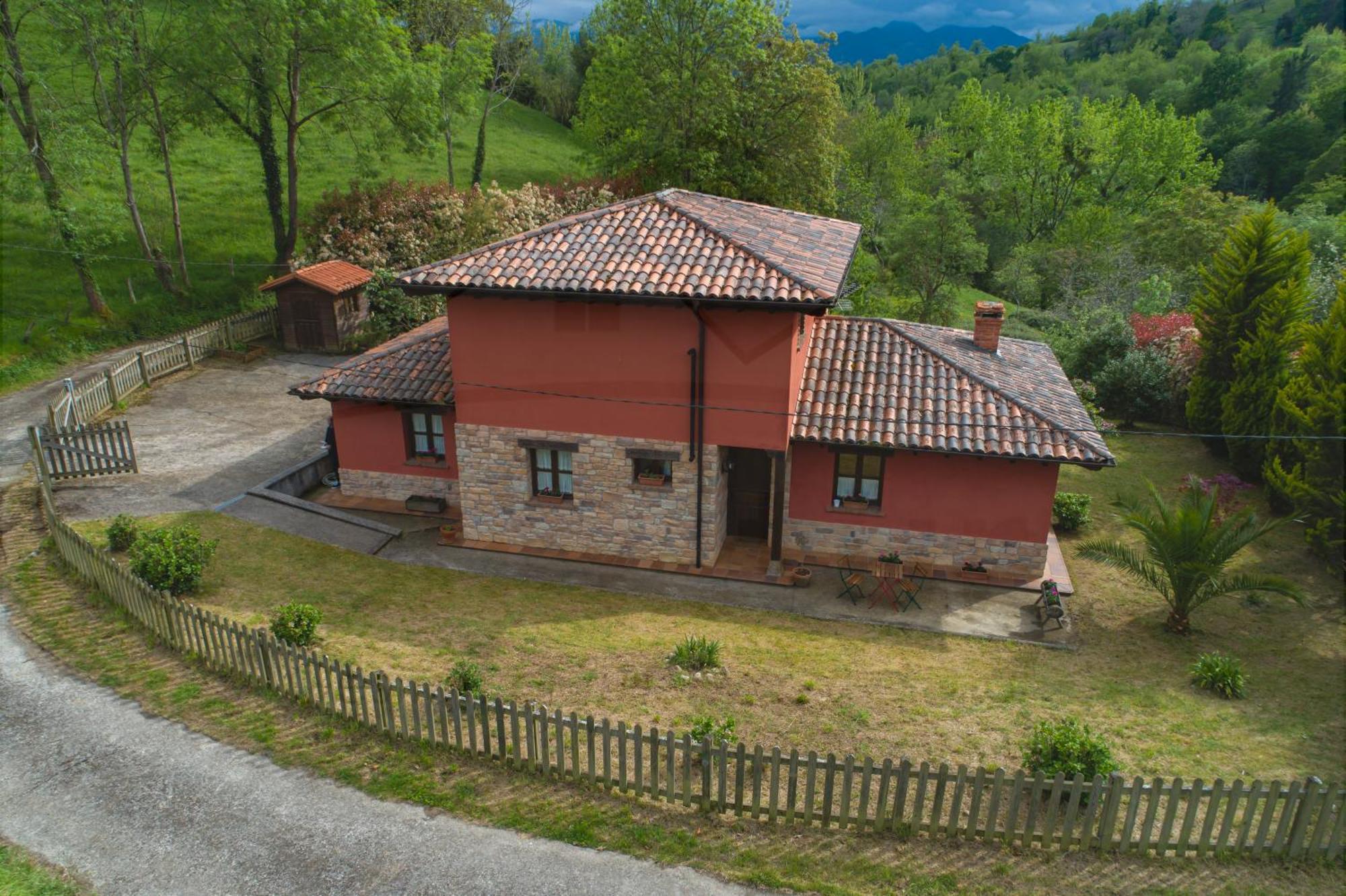 La Coqueta Del Sueve Villa Arriondas Buitenkant foto